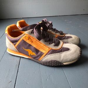 Vintage KangaROO Suede Sneakers